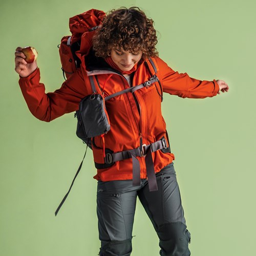 Padje Light Waterproof Jacket W Lively Red/Mellow Red